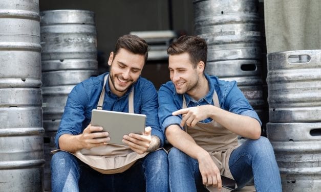 Is SMS or MMS Messaging Better For Your Biz?